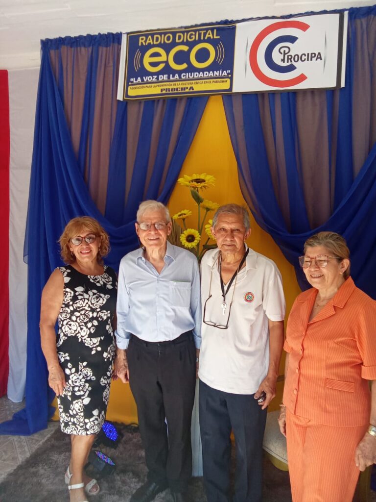 Invitados a inauguración
